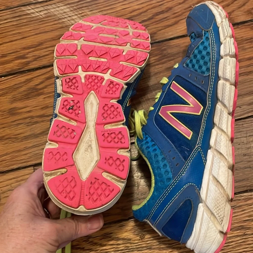 3 for $15 Liquidation Women’s New Balance running 750 v1 size 7.5